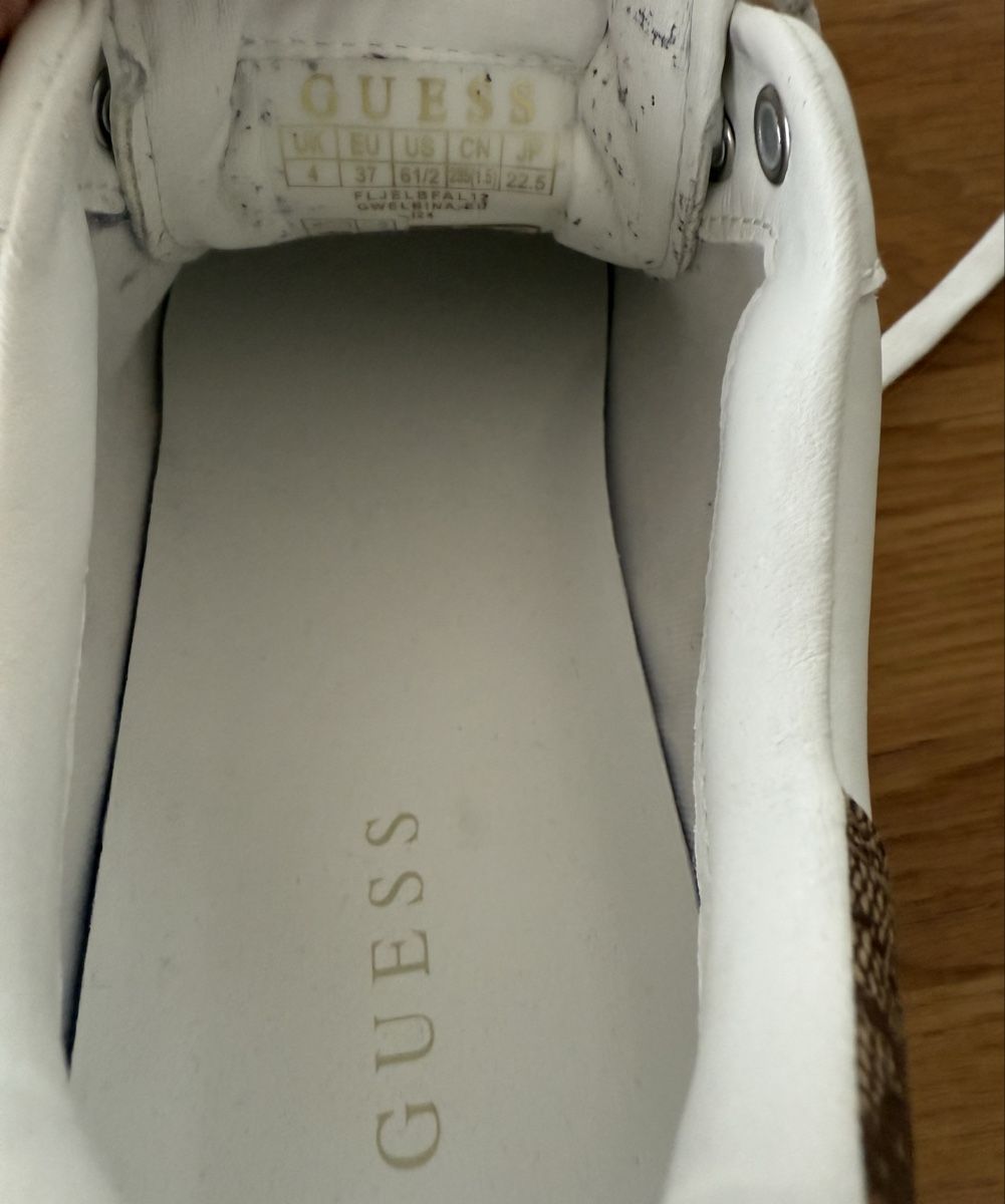 Guess Scarpe da donna: Sneaker von Guess Gr. 37 – Usato da Steffisburg venduto da NadiTh 8