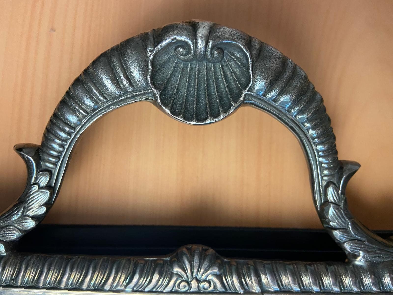 Servierplatten: Vintage Serviertablett, Silber, Rechteckig, mit Griffen – Gebraucht aus Lohn SH von Winter03 6