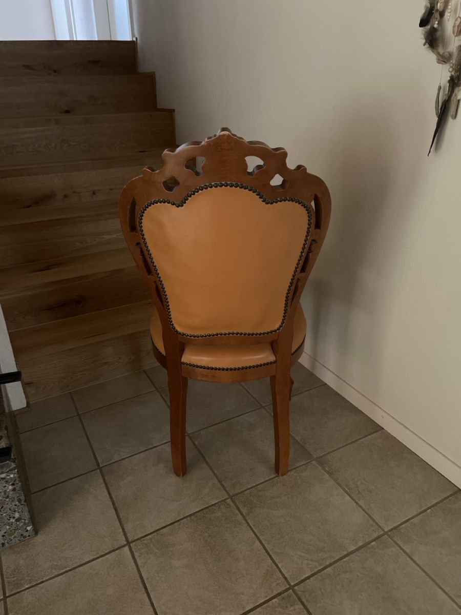 Sedie: 6x Alte verzierte Stühle – Usato da Obersteckholz venduto da Mfspeedy 2