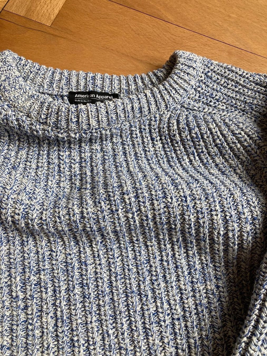 Pulls & Sweat-shirts: Pullover AMERICAN APPAREL – D'occasion à Zürich par annalaila 1