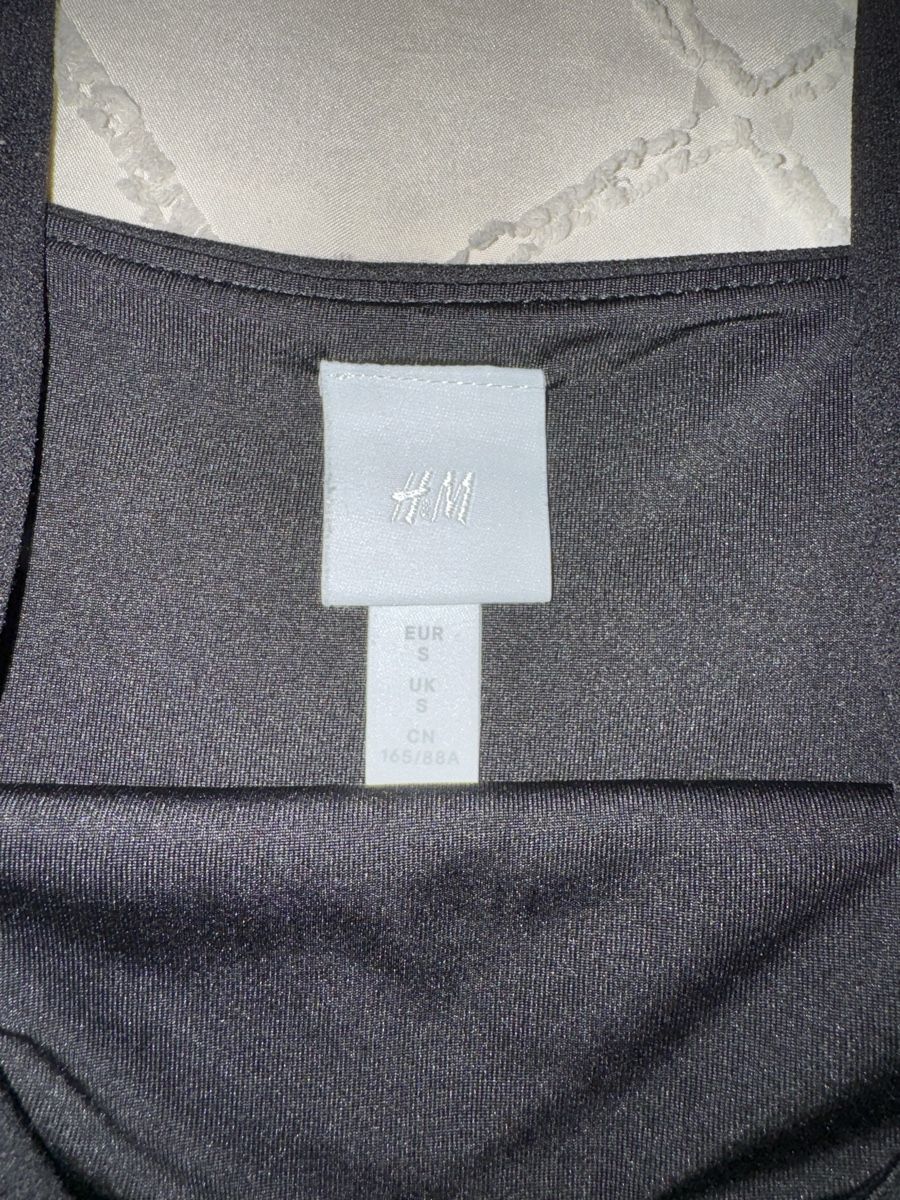 H&M Vestiti: Minikleid von H&M in Schwarz – Nuovo (secondo la descrizione) da Untersiggenthal venduto da sca_5tfk 2