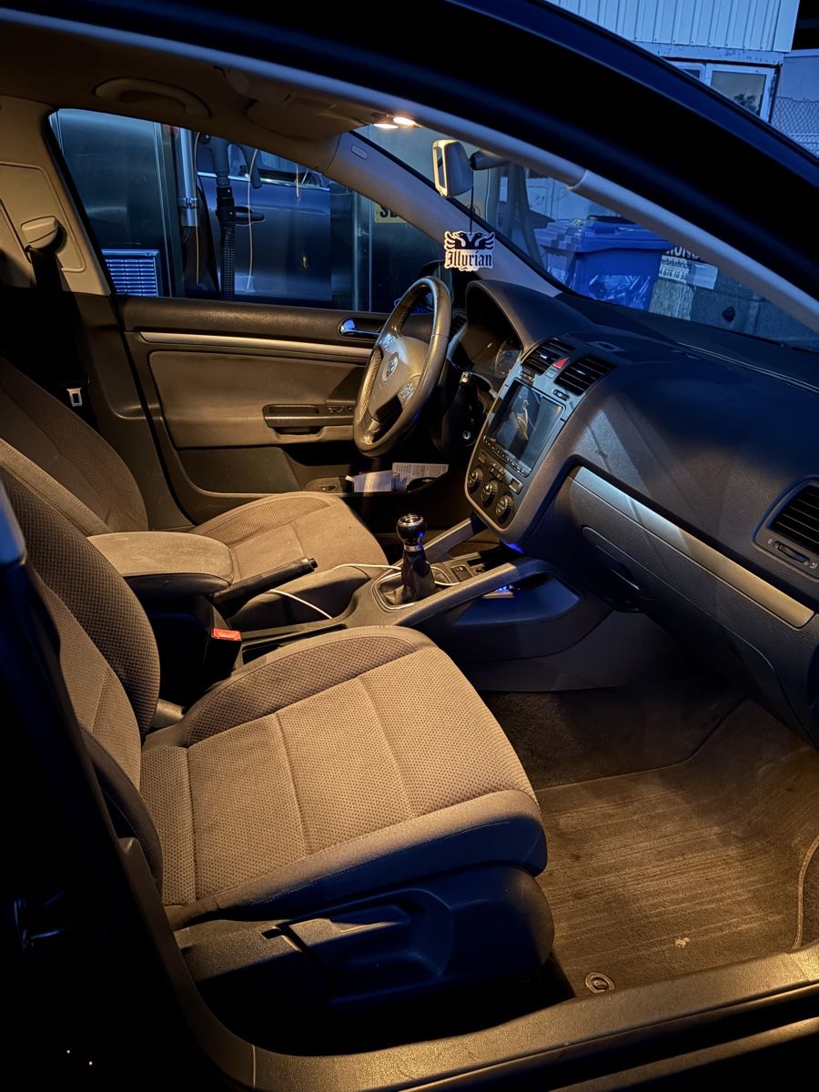VW Automobili: VW Golf 5  2.0 TDI – Usato da Brüttisellen venduto da Betulla 3