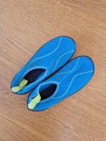 Badeschuhe Grösse 30