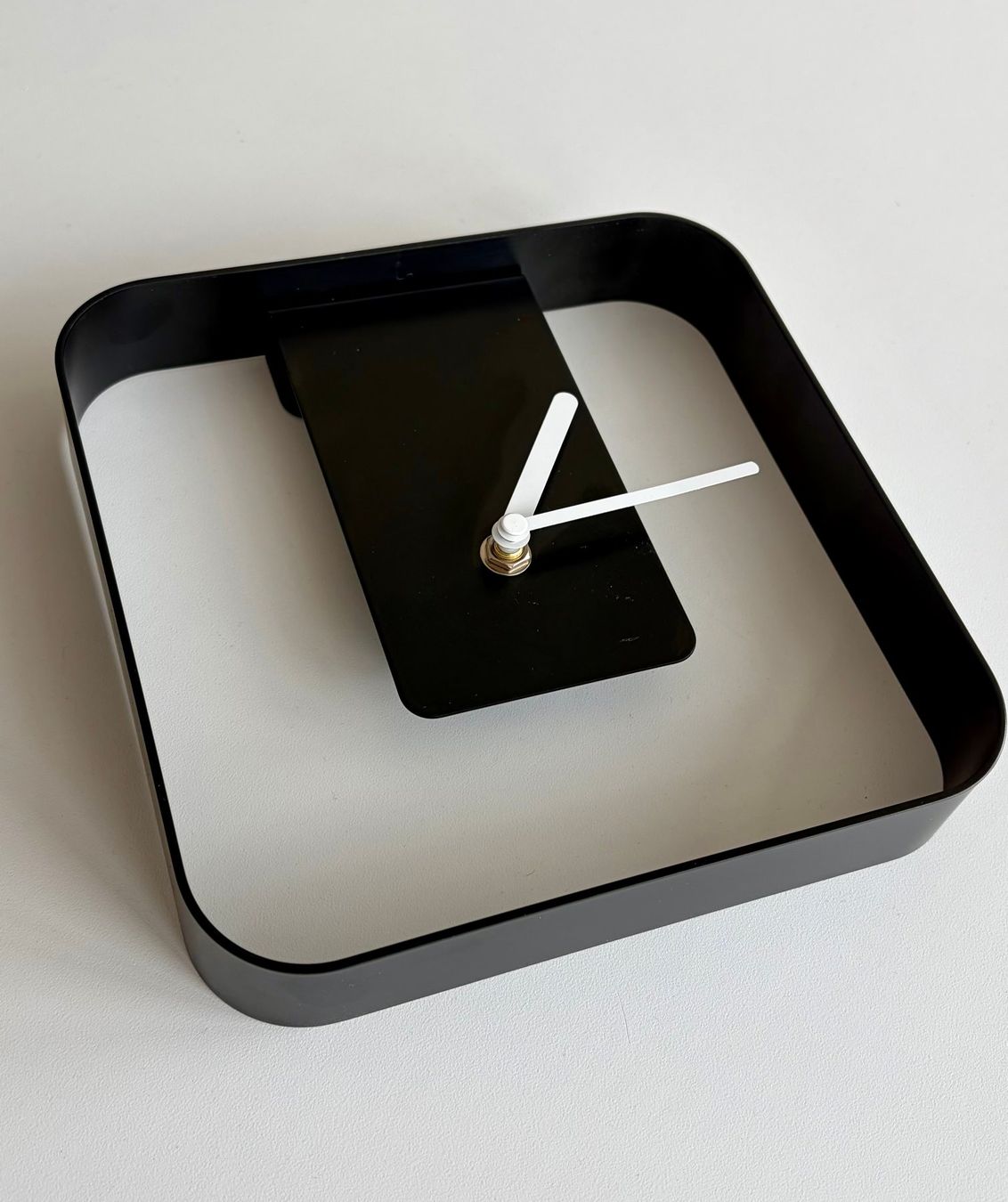 Orologi: Chone Tisch-/Wanduhr – Usato da Biel/Bienne venduto da Meshe12 2