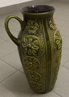 GRÜNE, MASSIVE *BODEN - VASE* H 41/FUSS-DM 14/ÖFF-DM 13.5CM