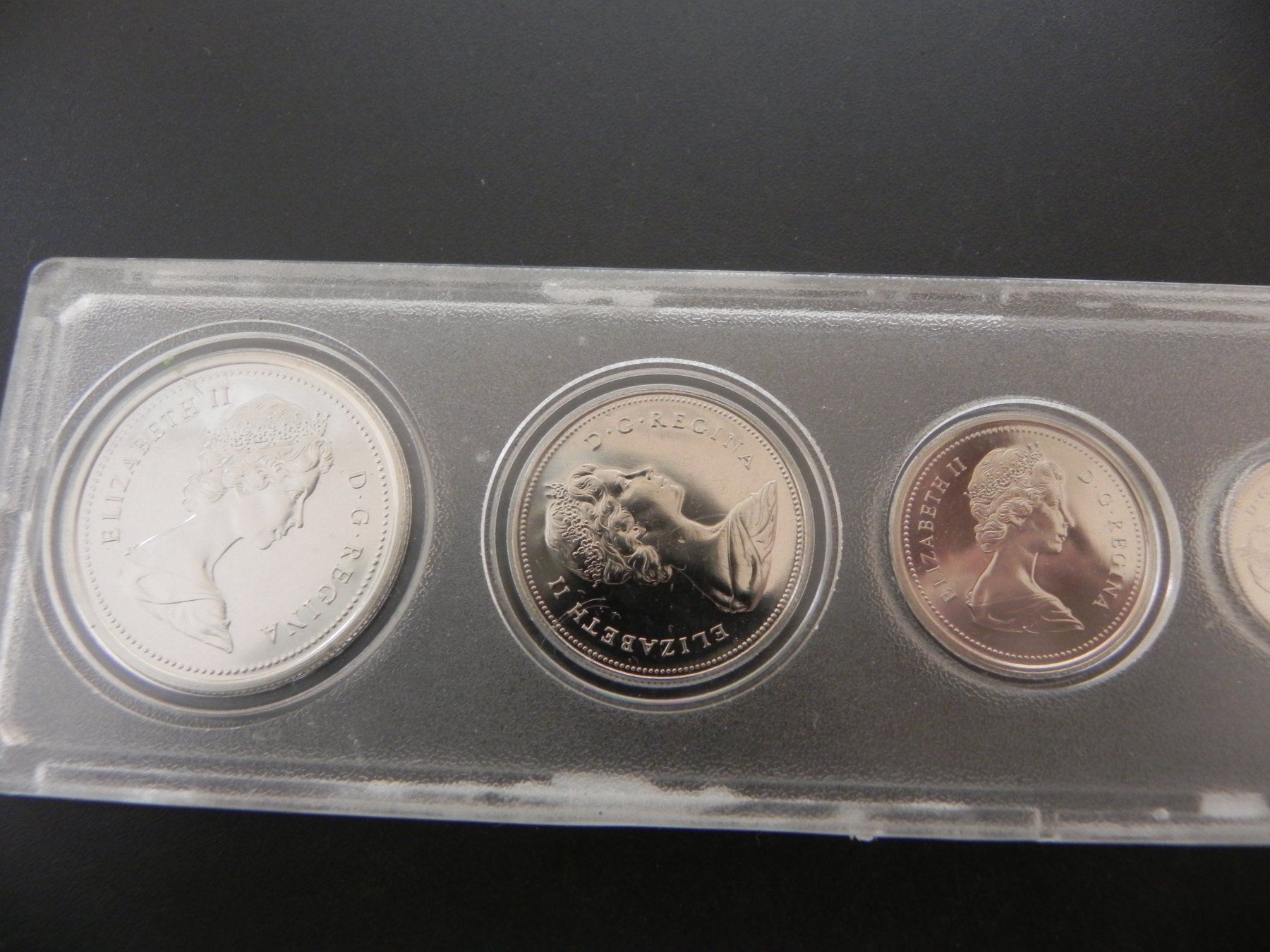 Tutti le monete: Original Münzenset - Mintset- Canada 1973 Proof – Nuovo e nell'imballaggio originale da Biel/Bienne venduto da Gogolozi 2
