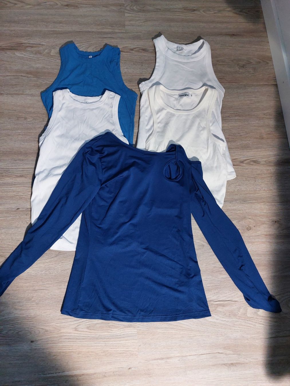Lotti di vestiti: 12 Shirts – Nuovo (secondo la descrizione) da Wangs venduto da Manda30 3