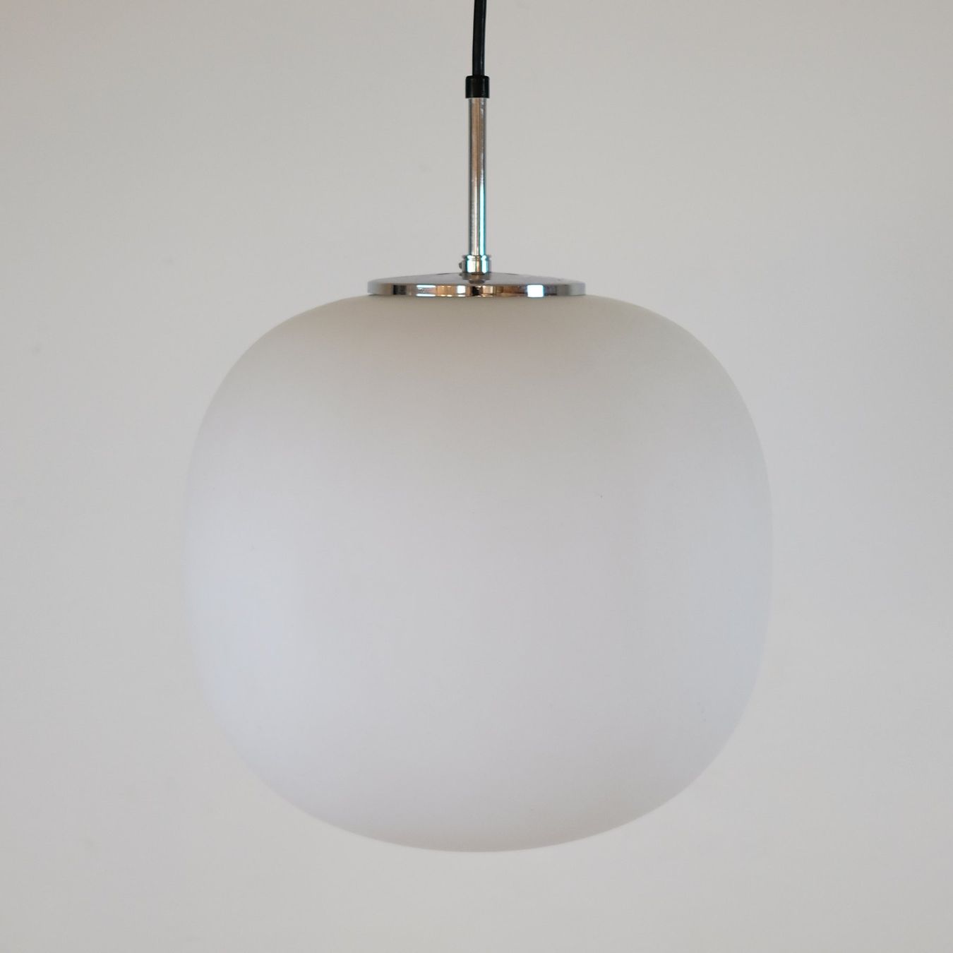 Kronleuchter & Deckenlampen: Glashütte Limburg Modell 1184 – Gebraucht aus Basel von Patts_Lampenfieber 1
