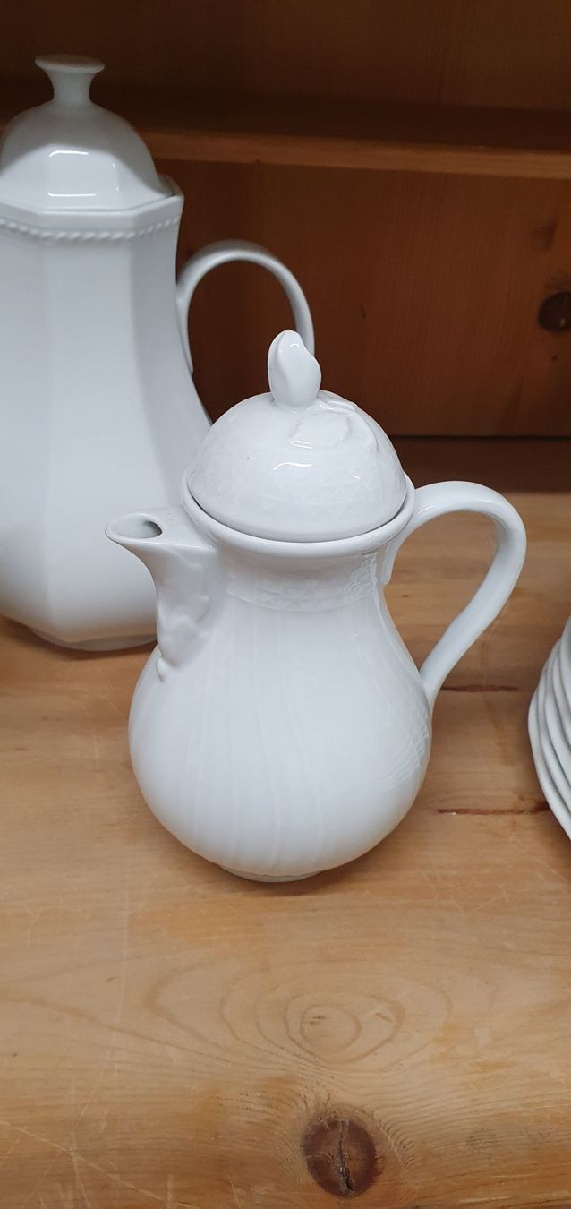 Teekannen: 5 weisse alte Krüge Kannen Tee-oder Kaffeekannen – Neu (gemäss Beschreibung) aus Hittnau von Gamoe 6