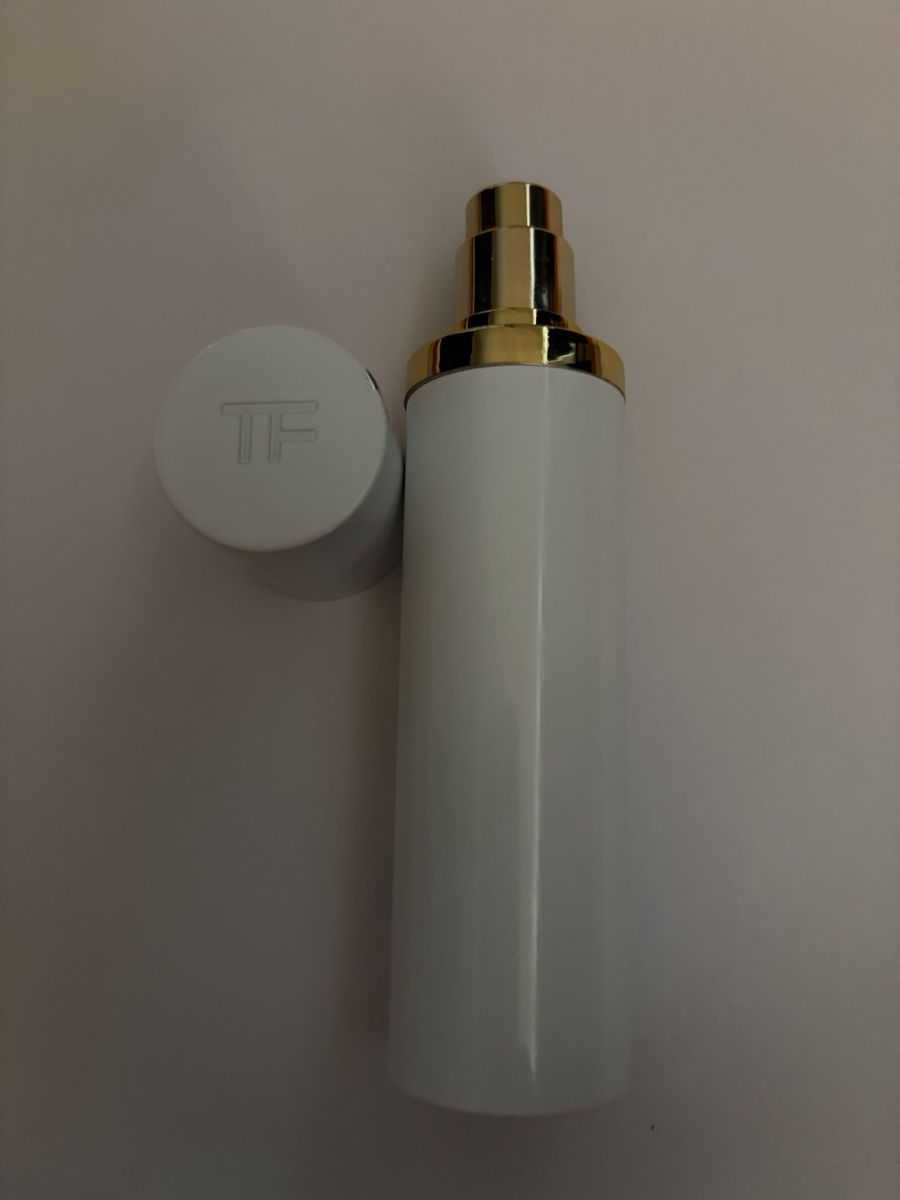 Tom Ford Parfums & Eau de Toilette: TOM FORD White  Suede eau de Parfum – D'occasion à Basel par R.G.R__ 1