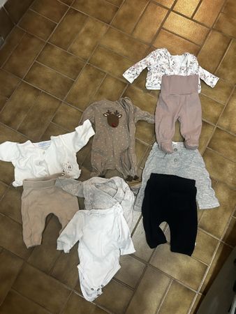 Baby Kleidung Set Grösse 50 / 56