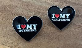 2x Pin  I Love My Girlfriend / Boyfriend