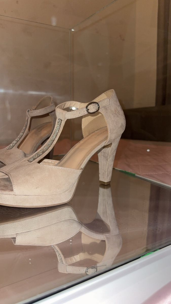 Graceland Damenschuhe: Damenschuhe Sandalen beige – Neu und originalverpackt aus Buchs AG von era_5wsj 2