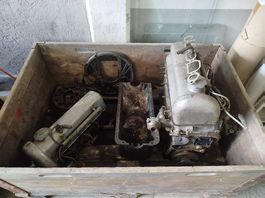Mercedes M 121 B II Motor & viel Zubehör