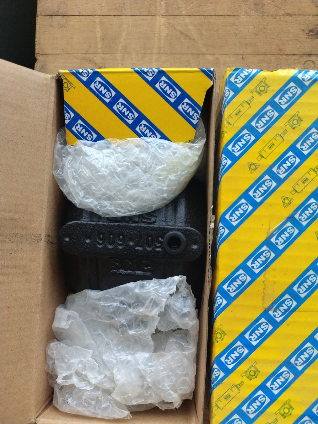Kugellager: 2 Stück Lagerbock  – Neu und originalverpackt aus Brüttisellen von Grorbas 1