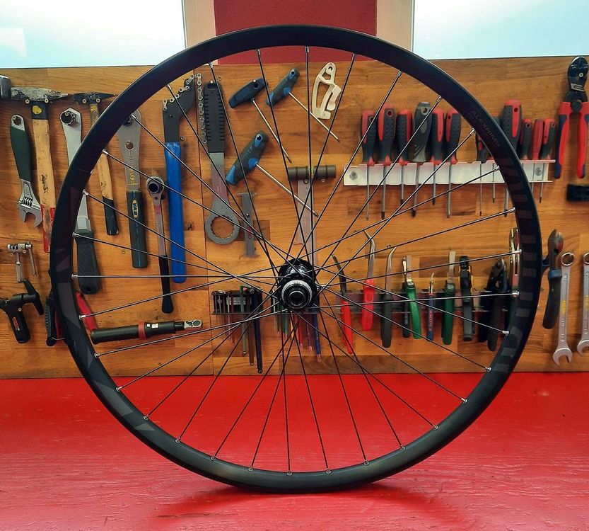 Vorderrad Shimano HB-MT410-B, AlexRims EM30, 110x15mm, 27.5" | Kaufen ...