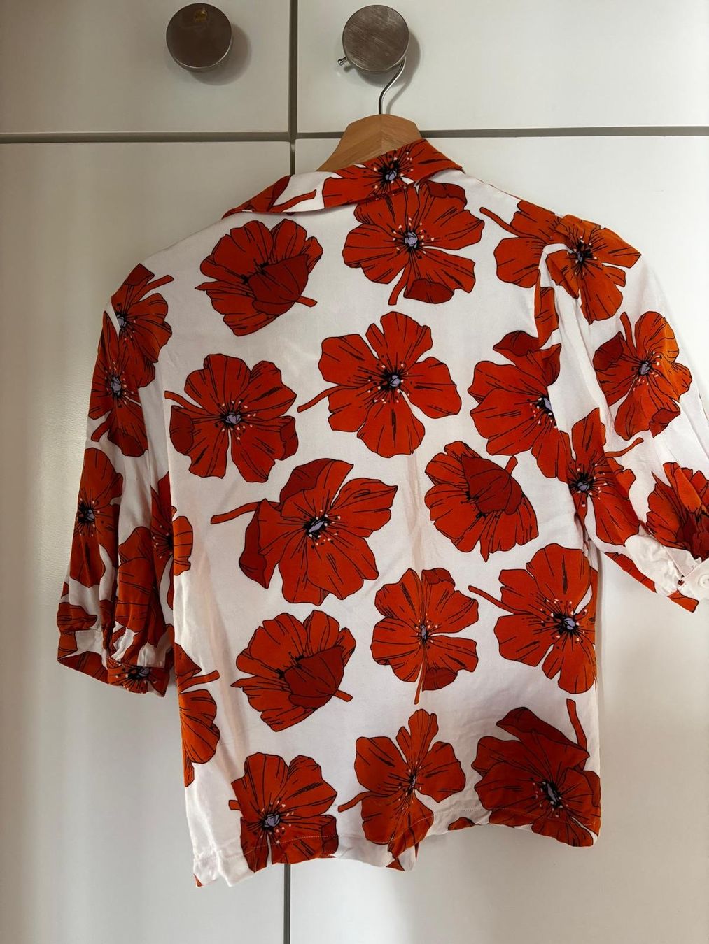 Camicette: Sommer Bluse mit Blumenmuster, XS, neuwertig – Usato da Zürich venduto da nat_5gyj 2
