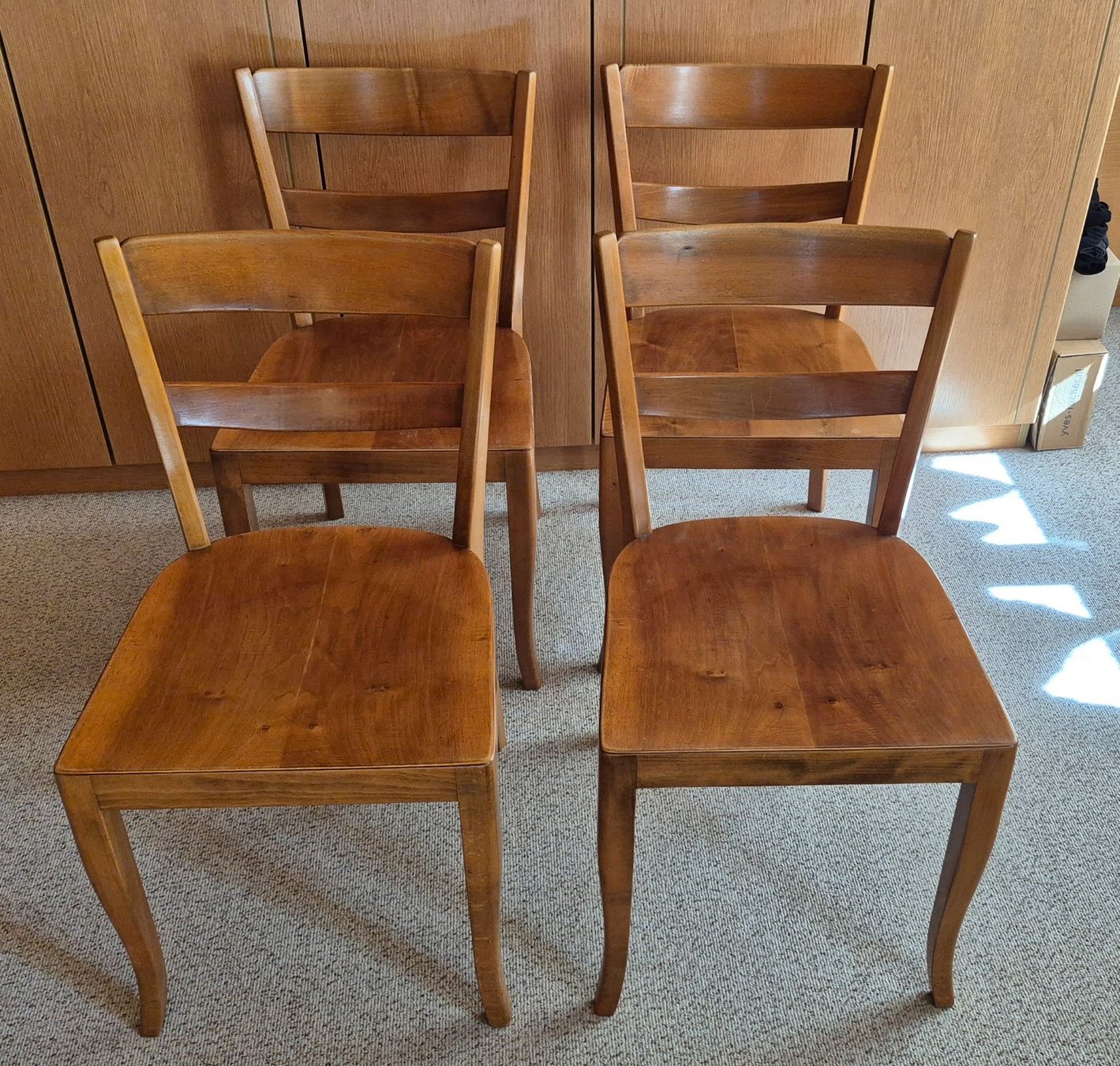 Horgen Glarus Chaises: 4 Holzstühle Horgen Glarus – D'occasion à Engi par Mil_31