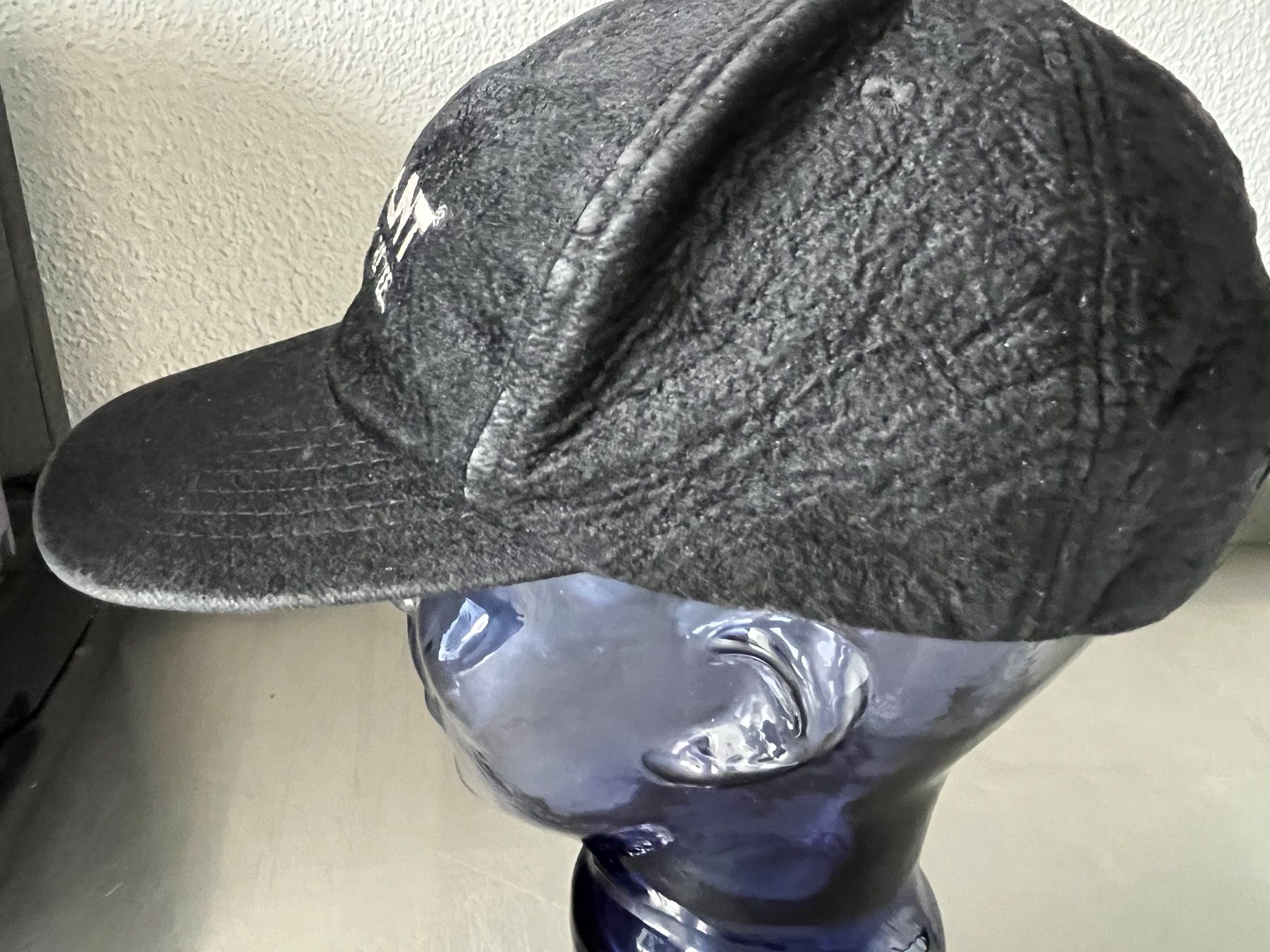 Copricapi, berretti & cappellini: Vintage: Schildmütze/Cap VOLANT schwarz – Nuovo (secondo la descrizione) da Adliswil venduto da eri.40 1