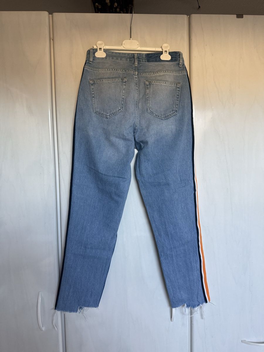 Jeans: Jeans mit Streifen – Usato da Rechthalten venduto da Fionafionafiona123 1