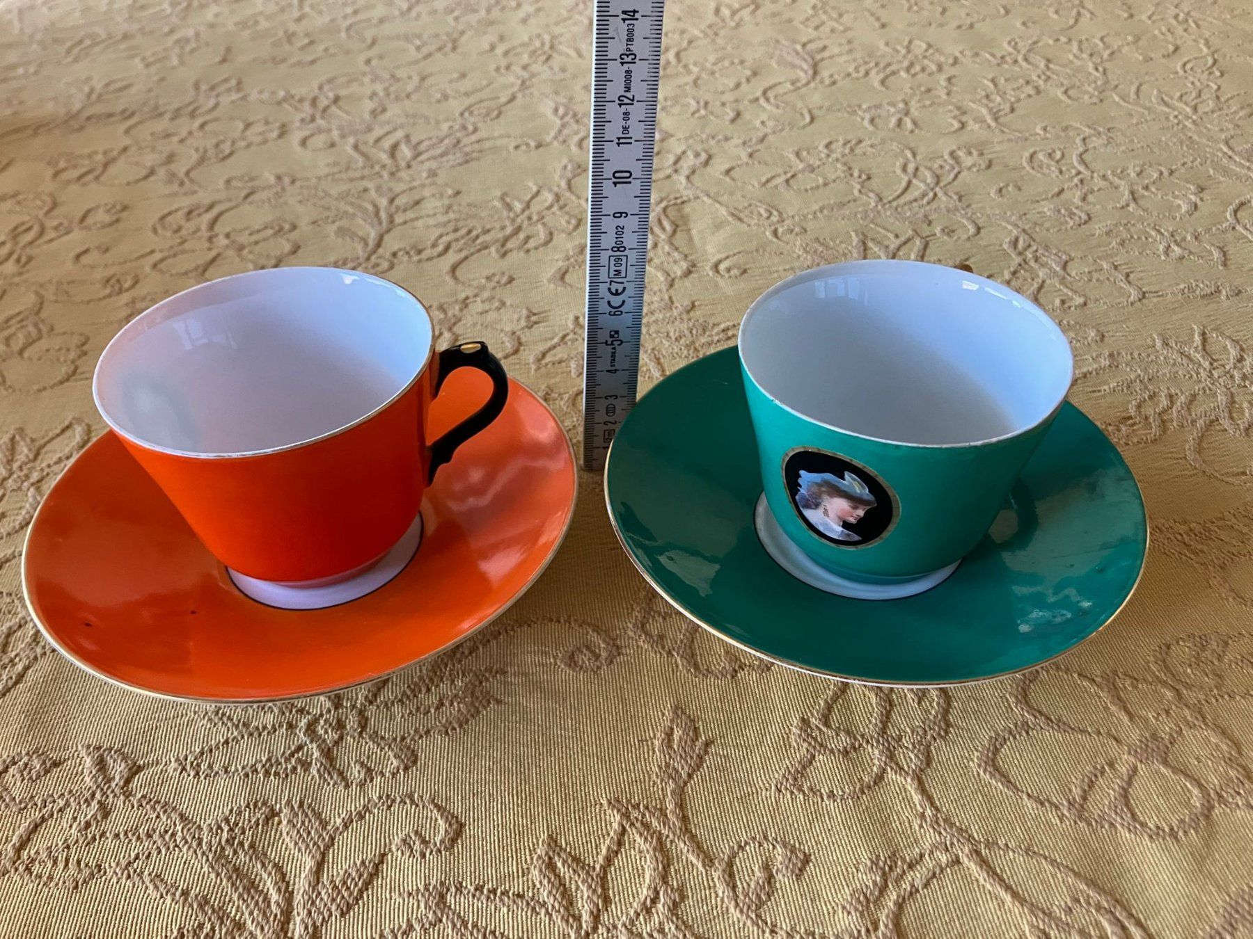 Tassen: 2 tazzine da espresso con piattino – Gebraucht aus Melano von H-Sara 1