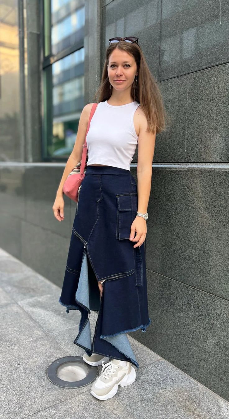 Gonne: Asymmetrischer langer Jeans-Rock - Handmade – Nuovo e nell'imballaggio originale da Zürich venduto da Naebeli 2
