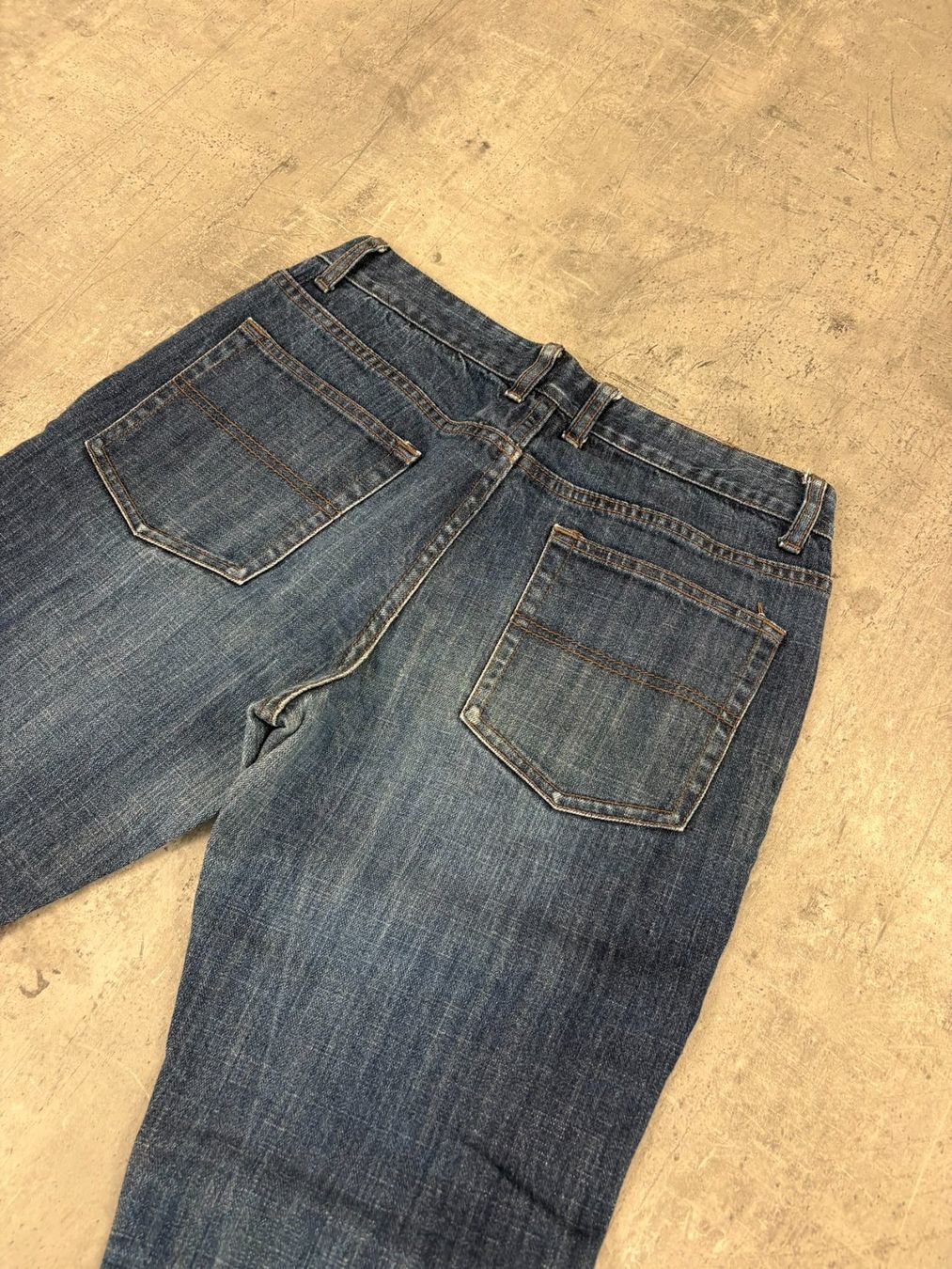 Jeans: Vintage Y2K Straight Jeans (M) – Nuovo (secondo la descrizione) da Werdenberg venduto da hase.vintage 2