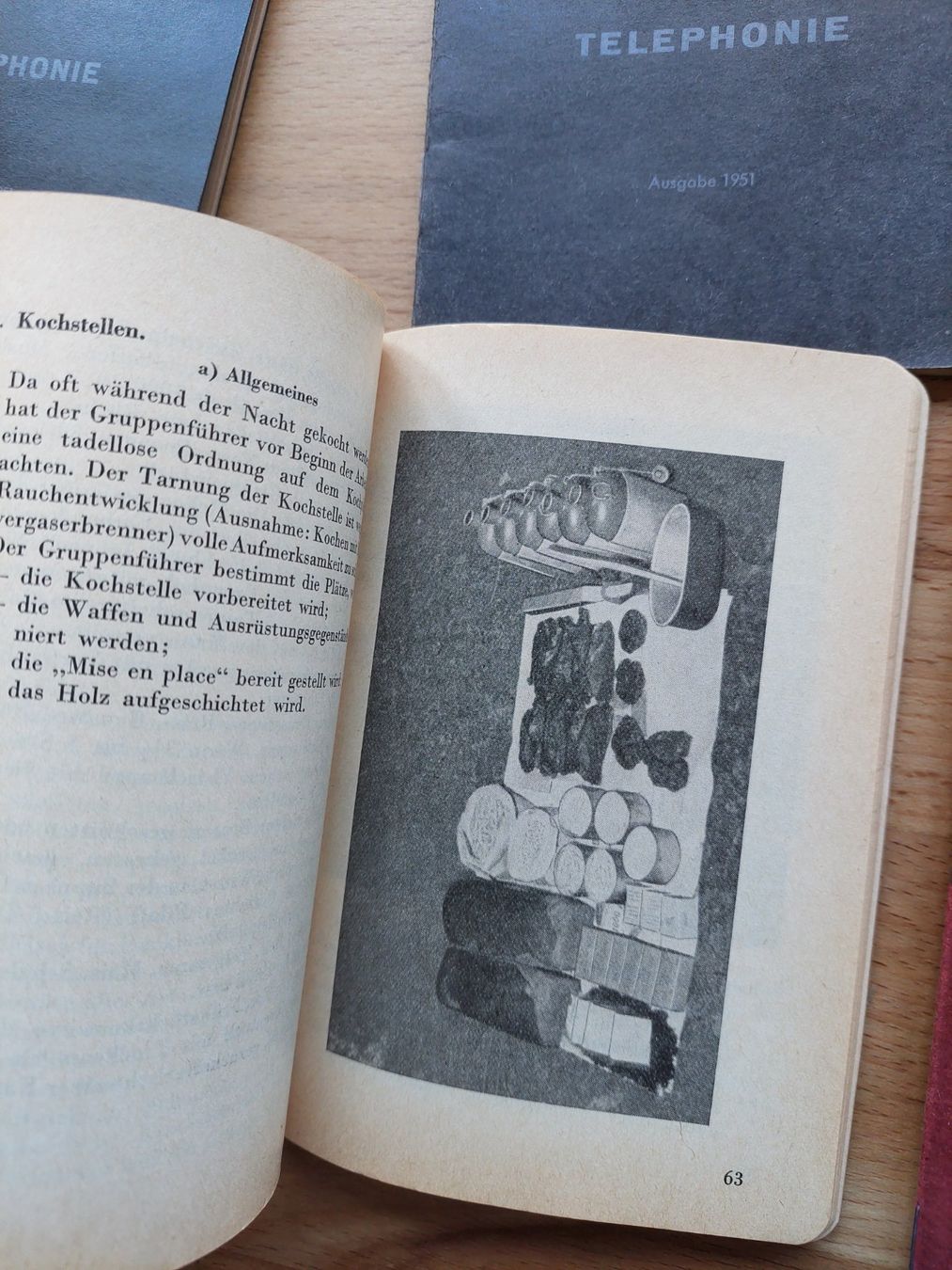 Libri: Reglemente Militär Schweiz – Usato da Obfelden venduto da Foto_Bild_Kunst_Buch 4