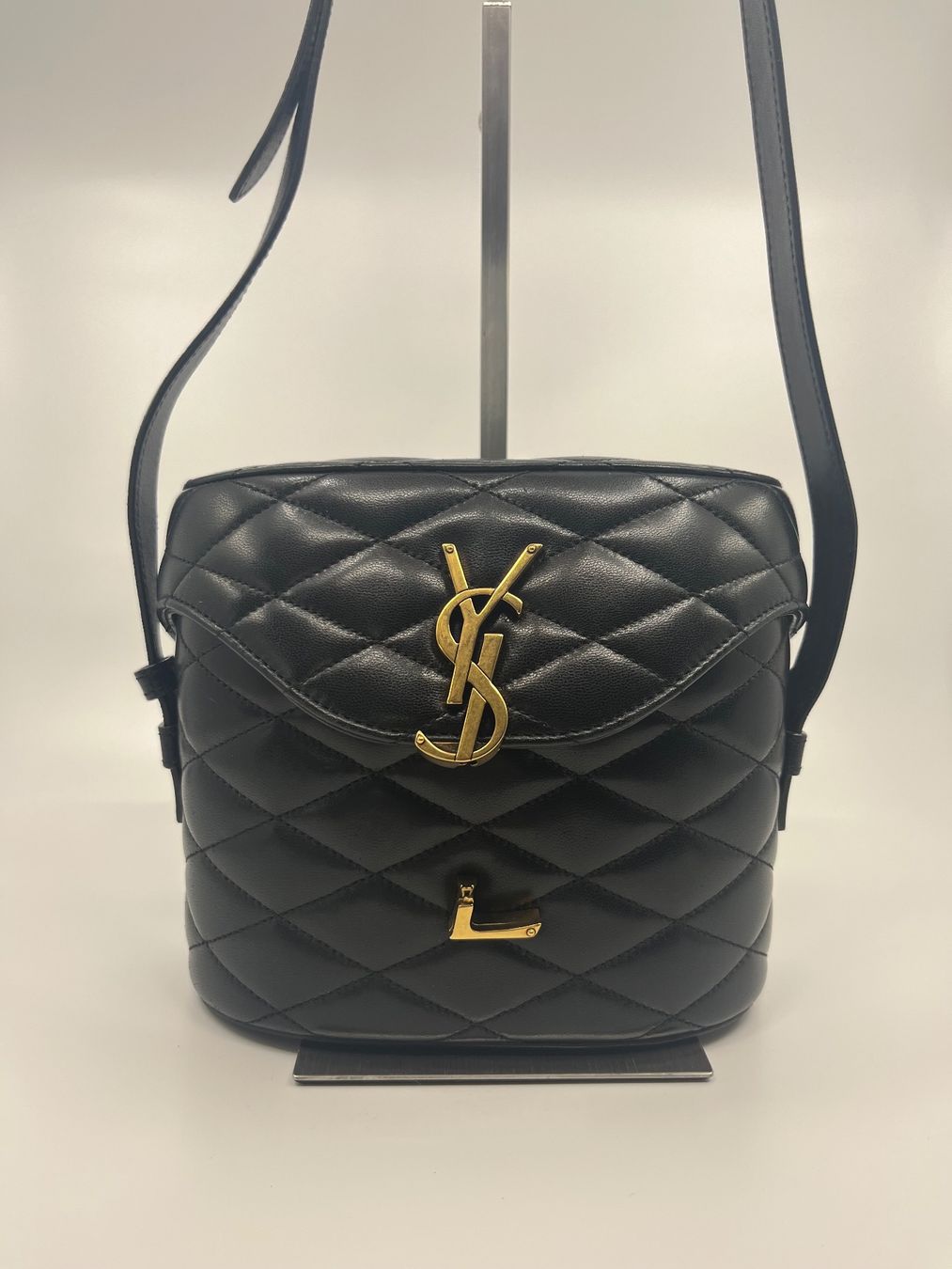Saint Laurent Borse da donna: Sac Saint Laurent June Box – Nuovo (secondo la descrizione) da chez-le-bart venduto da Alec01 9