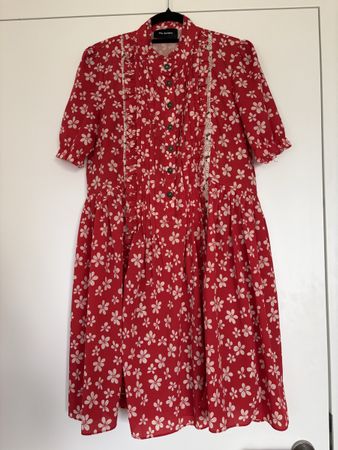 Robe rouge fleurs blanche détails en dentelle The Kooples S