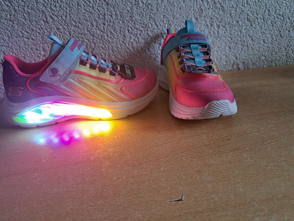 Skechers Twinkle Sparks Leuchtschuhe, Grösse 31,Neu! (Neu und