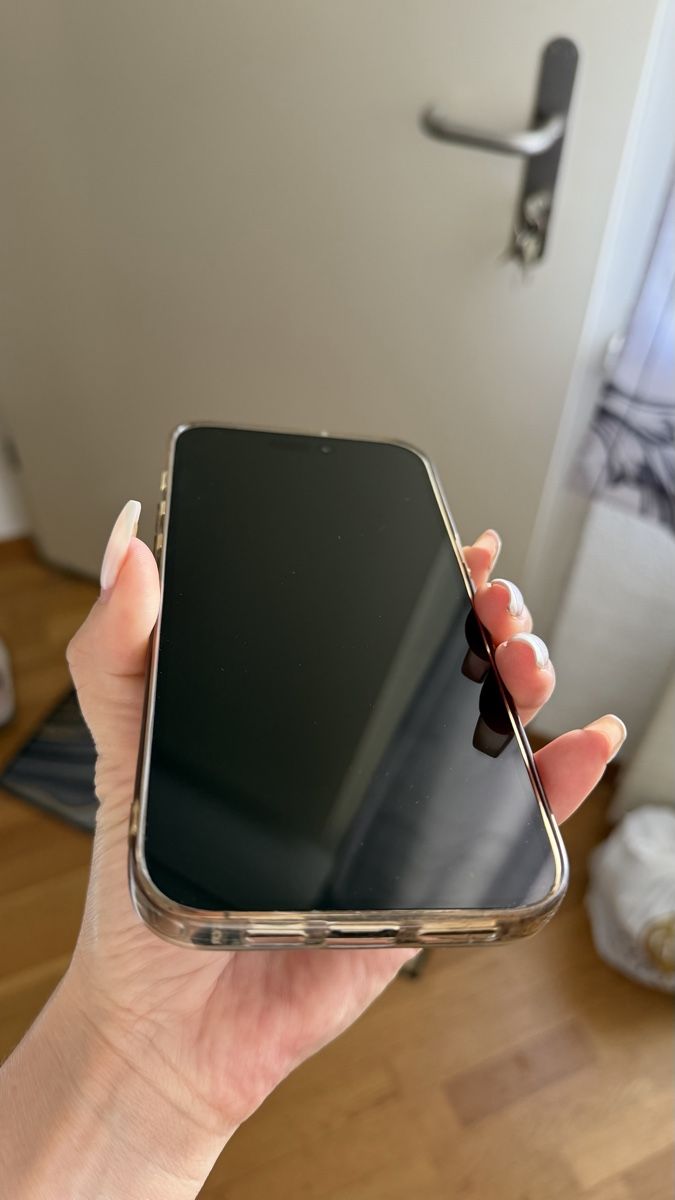 Apple Telefoni cellulari / Smartphones: iPhone 14 Pro Max ideal condition  – Nuovo (secondo la descrizione) da Winterthur venduto da eva_s2dh
