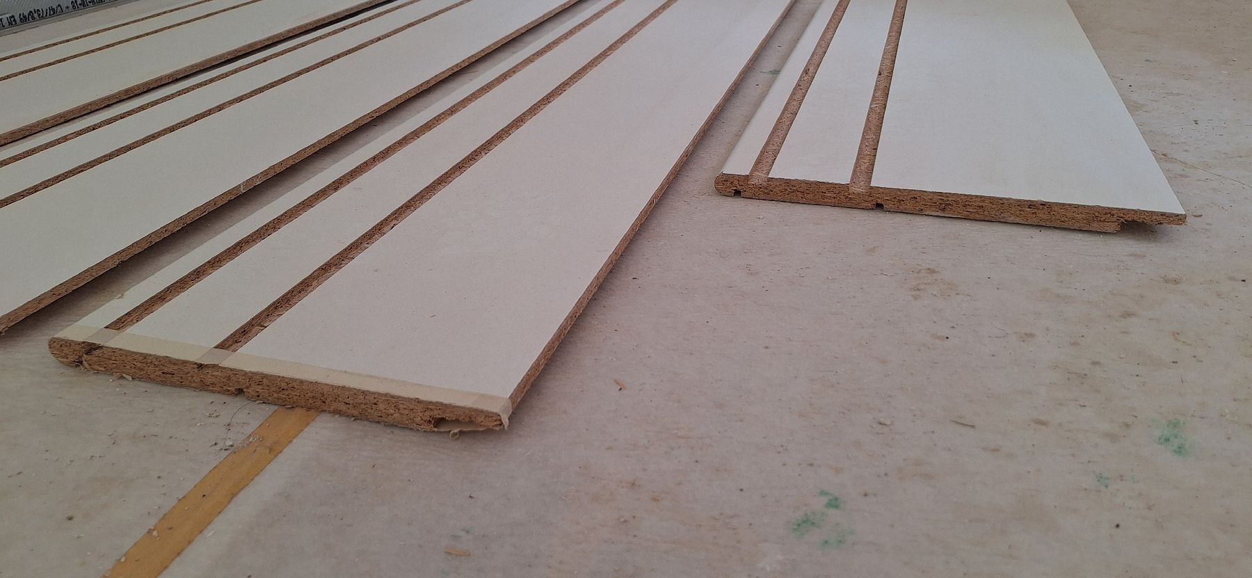 Articoli in legno: Wetrag Vorhangbretter ECO – Nuovo (secondo la descrizione) da Sissach venduto da Nuegg 1