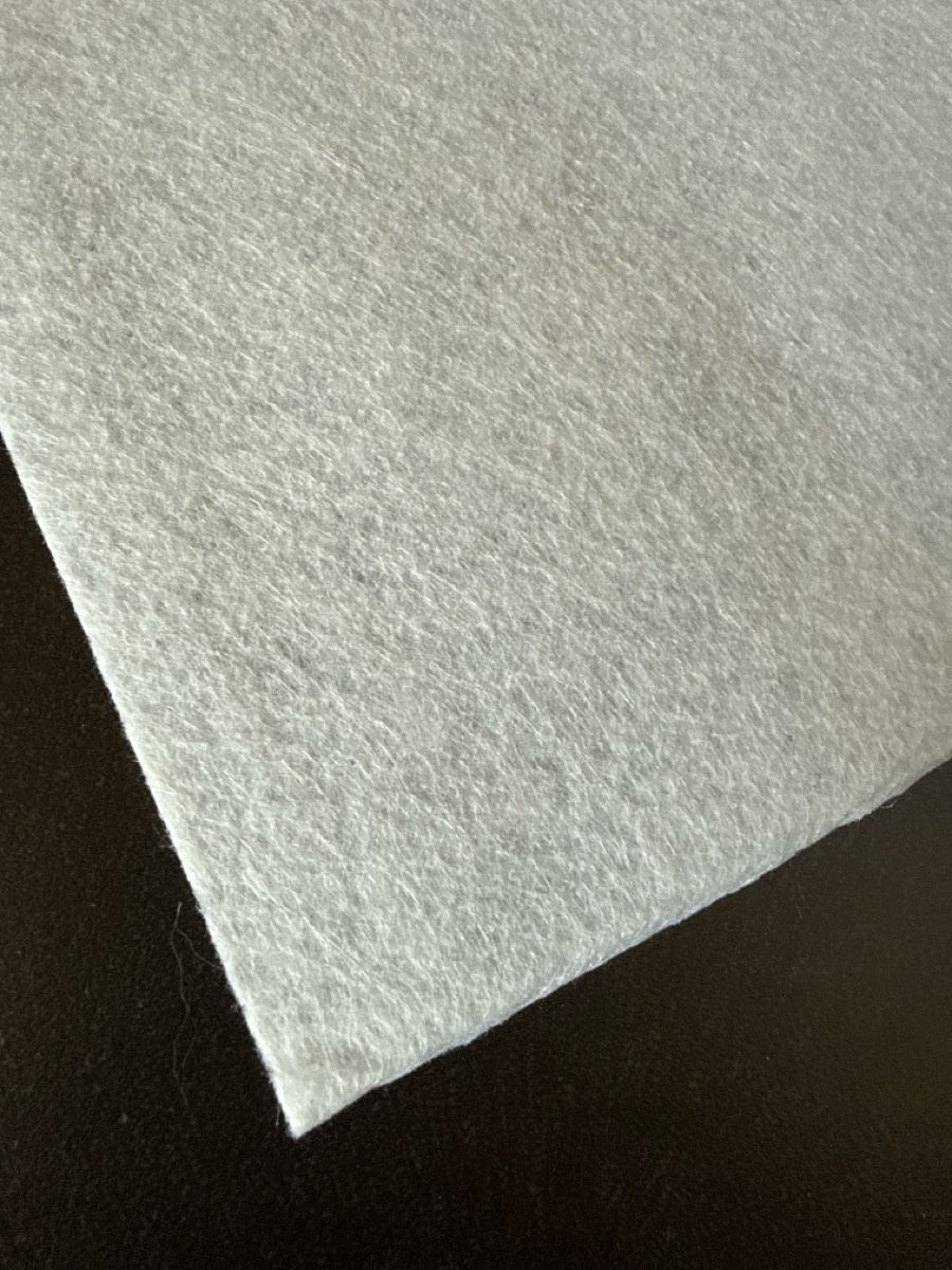 Teppiche: Teppich Vliesstoff 100x200cm neu – Neu und originalverpackt aus Bilten von and_6hjn 1