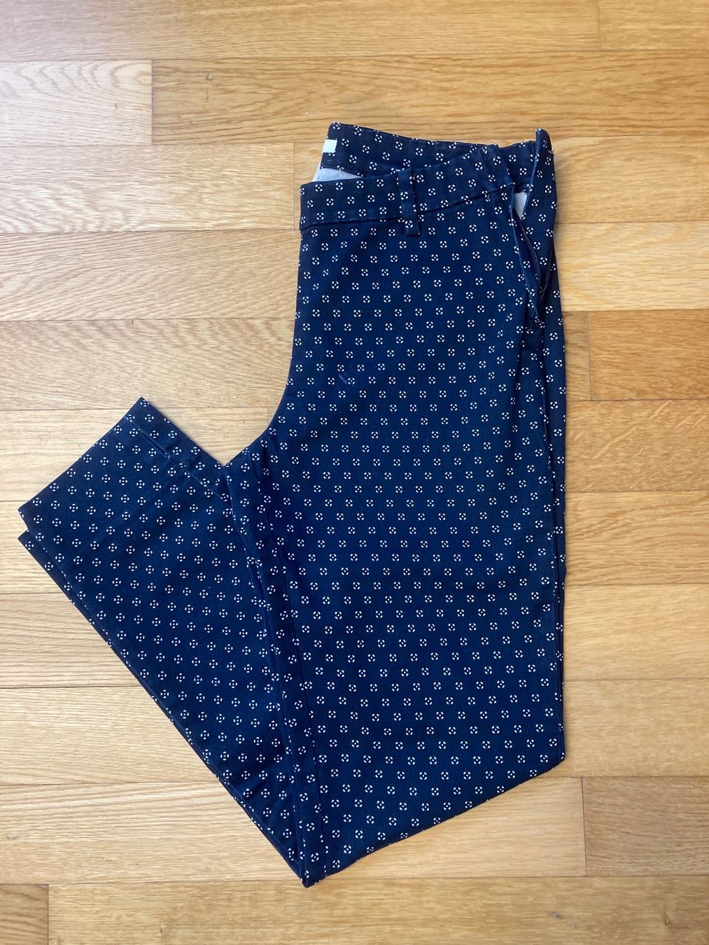 H&M Pantalons: H&M Knöchelhose 34 – D'occasion à Zürich par Sonnenschein_ 1