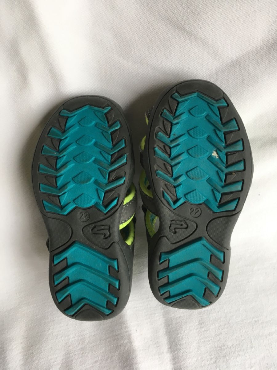 Scarpe per ragazzi: Sandales t. 22 – Usato da Liddes venduto da Couik 2