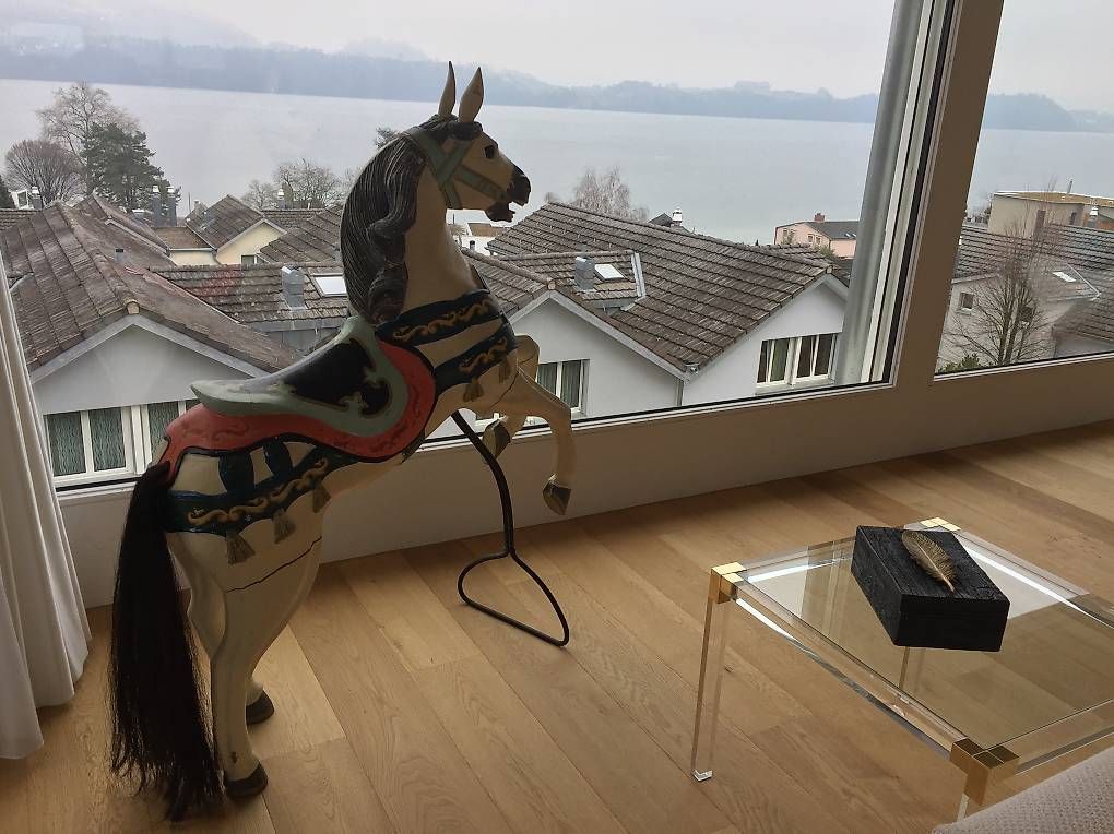 Statuette: Antikes Karusellpferd – Usato da Merlischachen venduto da rosip 2