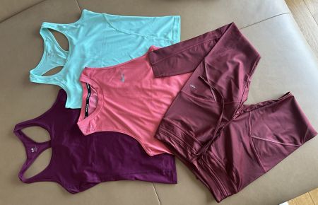 Sportleggings NEU! + 3 Tank-Tops