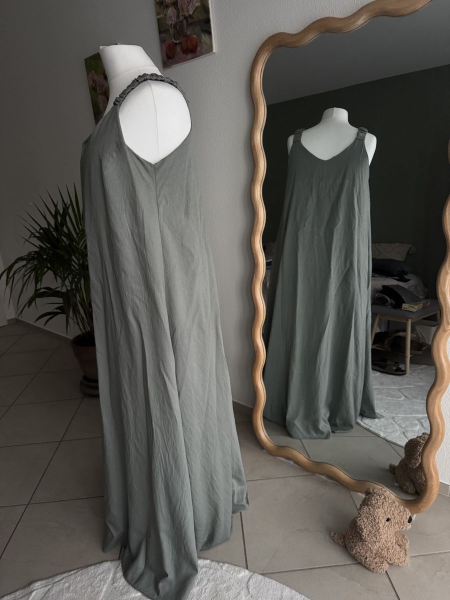 Kleider: Sommerkleid grün – Neu (gemäss Beschreibung) aus Muttenz von einfach-schoen 1
