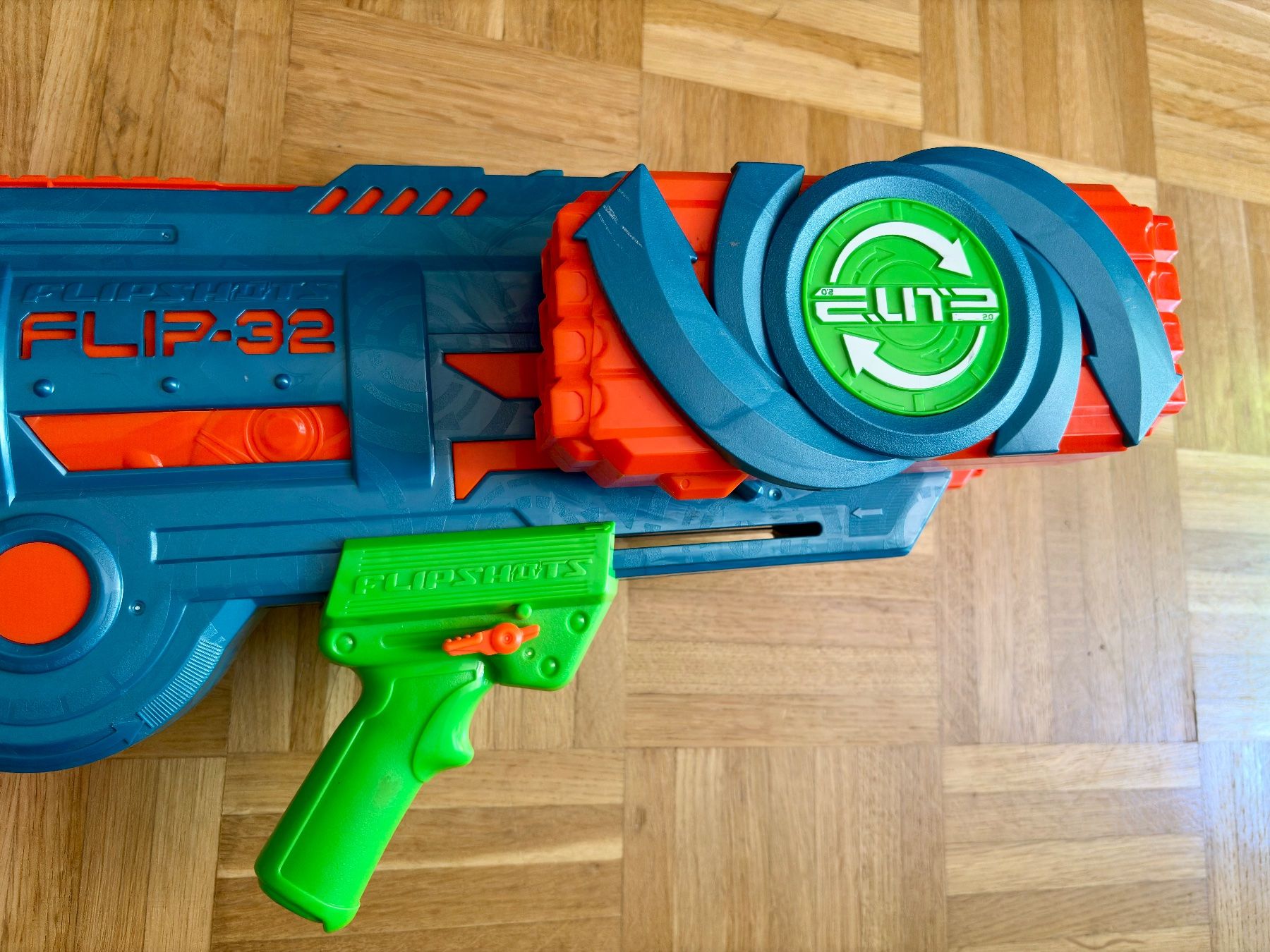 Nerf Giocattoli: Nerf Elite 2.0 Flip-32 avec 28 fléchettes Nerf originales – Usato da Biel/Bienne venduto da zouzou65 6