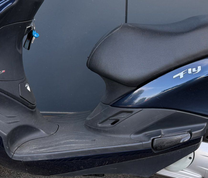 Piaggio Scooters: Piaggio Fly 125 i e 3 V – Gebraucht aus Bättwil von paul74 8