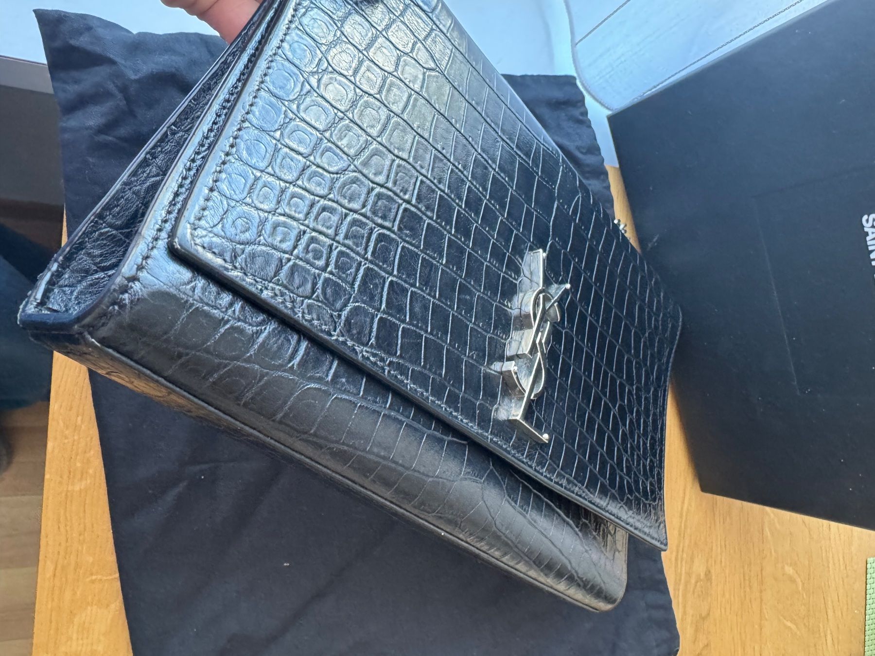 Sacs femmes: Yves Saint Laurent – D'occasion à Glattbrugg par Mini-mall 3