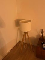 Stehlampe