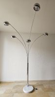Stehlampe