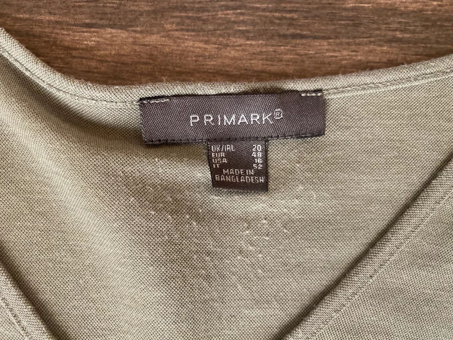 Primark Vestiti: Kleid gestuft oliv Gr. 46 - 48 – Usato da Pratteln venduto da a23_j2gs 9
