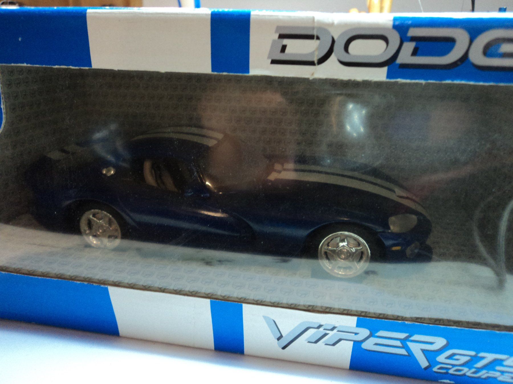 Dodge Modellini d'auto: Dodge Viper GTS Coupé 1/25 Promocar – Usato da Schwarzenburg venduto da modelCARama 8