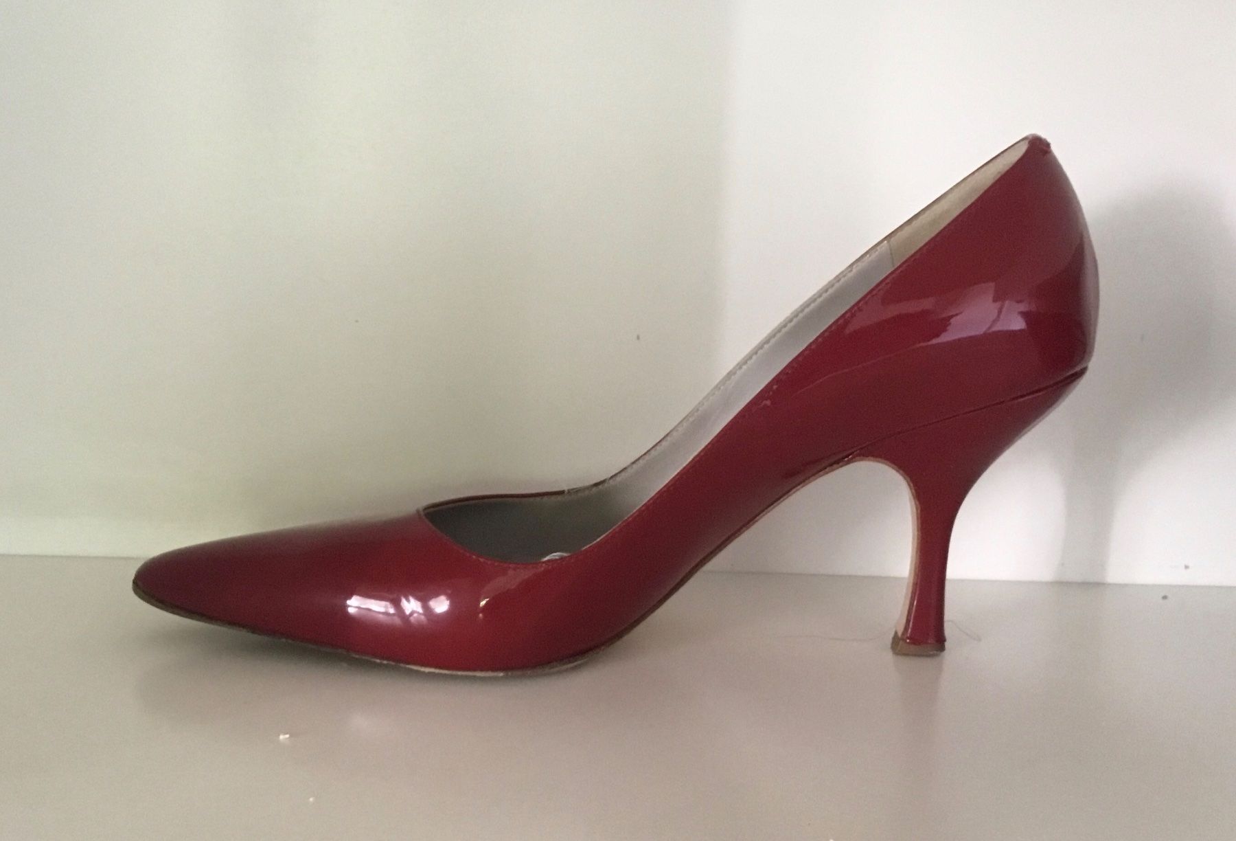 Jil Sander Scarpe da donna: Jil Sander red burgundy pumps 37.5 – Usato da Basel venduto da 18Inspiration 1