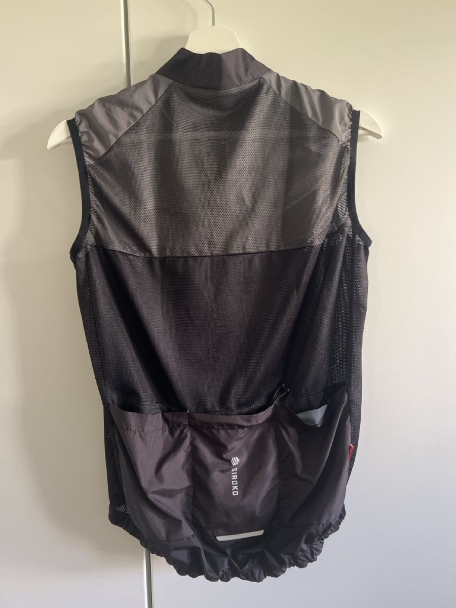 Gilet & Giacche: Siroko cycling vest, unisex size M – Usato da Samstagern venduto da rie_7vpv 1