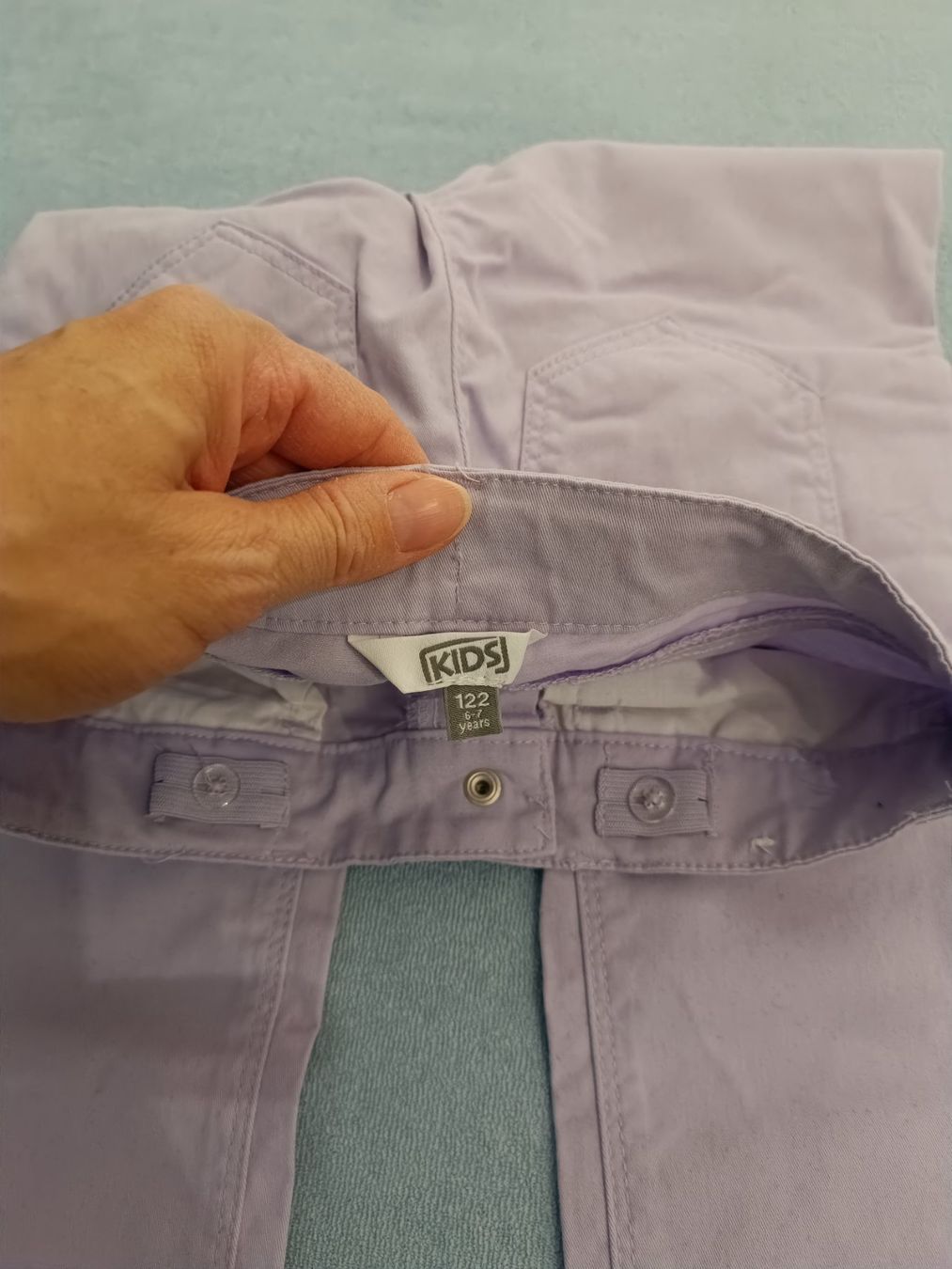 Pantaloni: Neue Hose hellviolett 122 – Nuovo (secondo la descrizione) da Wohlen AG venduto da Fabe3 1
