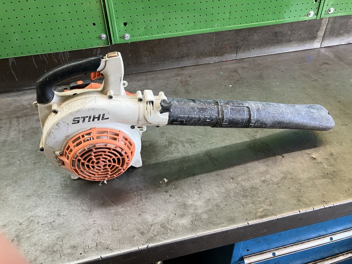 Stihl Soffiatori & Aspiratori per foglie: Laubbläser Stihl BG56 – Usato da Wiezikon b.Sirnach venduto da sonne096 1